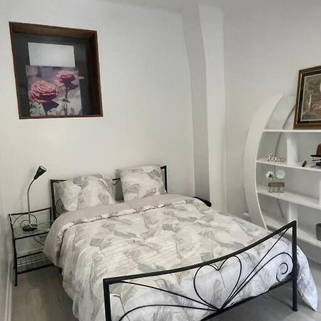 Cosy Apartment In Paris サン・トゥアン エクステリア 写真